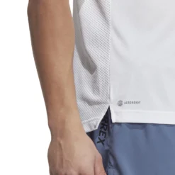 Camiseta Adidas Terrex Agravic -Equipo Al Aire Libre adidas ht9442 8 apparel on model detail view 2 white