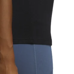 Camiseta De Mujer Adidas Terrex Classic Logo -Equipo Al Aire Libre adidas hz1392 8 apparel on model detail view 2 white nw032724