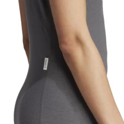 Camiseta De Mujer Adidas Xperior Merino 200 -Equipo Al Aire Libre adidas hz8554 9 apparel on model detail view 2 white