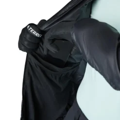 Plumífero Con Capucha Adidas Terrex Xperior Varilite PrimaLoft -Equipo Al Aire Libre adidas ib4233 15 apparel photography heromrktng view 5 white bv