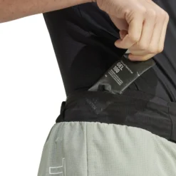 Pantalón Corto Adidas Terrex Techrock Pro Trail -Equipo Al Aire Libre adidas ij8301 7 apparel on model detail view 2 white