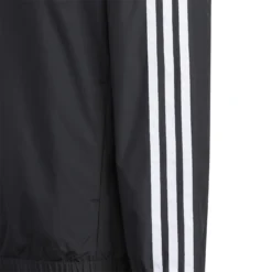 Chaqueta De Lona Impermeable Para Niños Adidas 10 Chaqueta De Lona Impermeable Para Niños Adidas -Equipo Al Aire Libre adidas il6083 5 apparel photography detail view 2 white