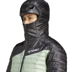 Plumífero Con Capucha Adidas Terrex Techrock -Equipo Al Aire Libre adidas ip1479 6 apparel on model detail view 1 white