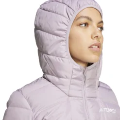 Plumífero Ligera Con Capucha Para Mujer Adidas Terrex Multi -Equipo Al Aire Libre adidas ip3544 8 apparel on model detail view 2 white